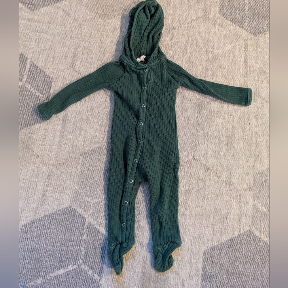 Kate Quinn 3-6 month Green Ribbed Footie hooded ears